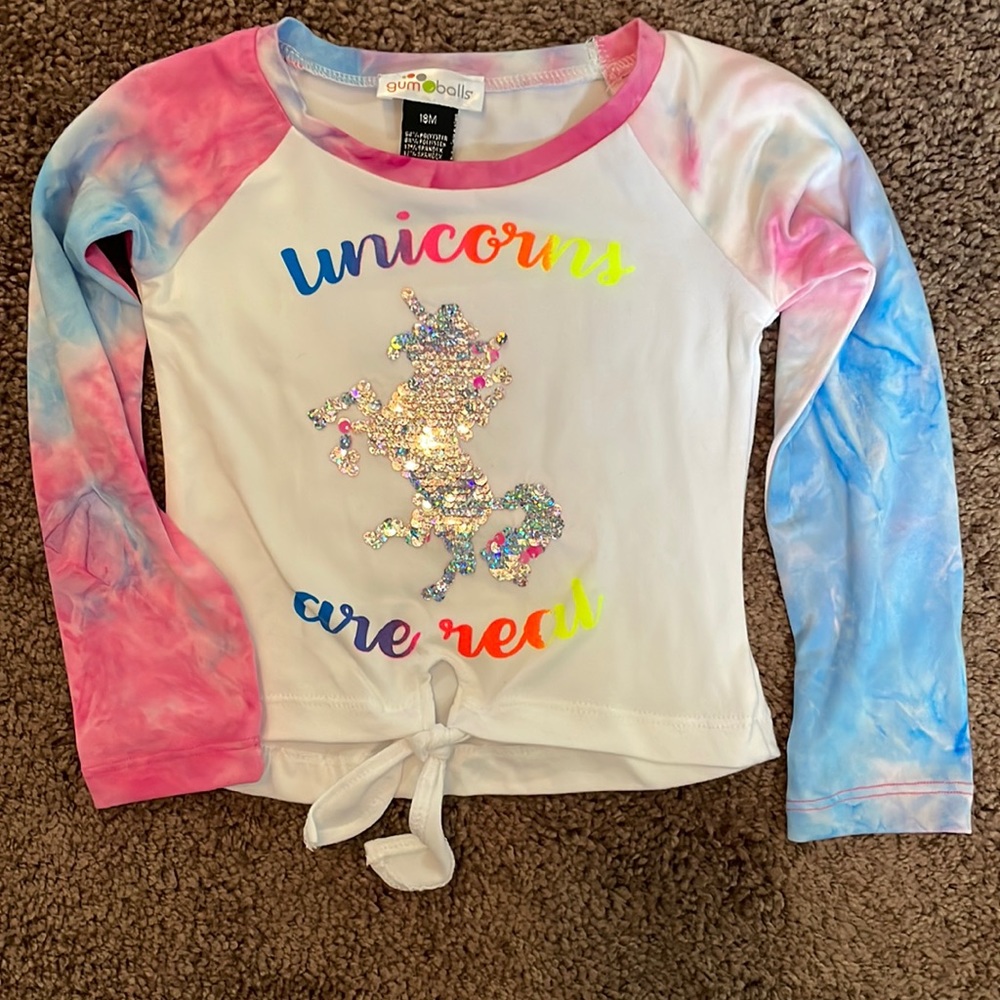 NWOT Gum Balls Unicorns are Real Long Sleeve Tee